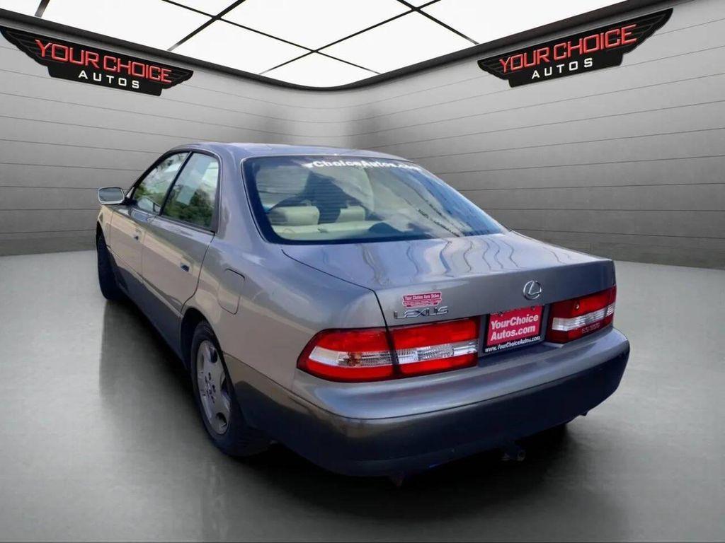 used 2000 Lexus ES 300 car, priced at $4,299