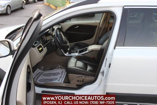 used 2015 Volvo XC70 car, priced at $13,999