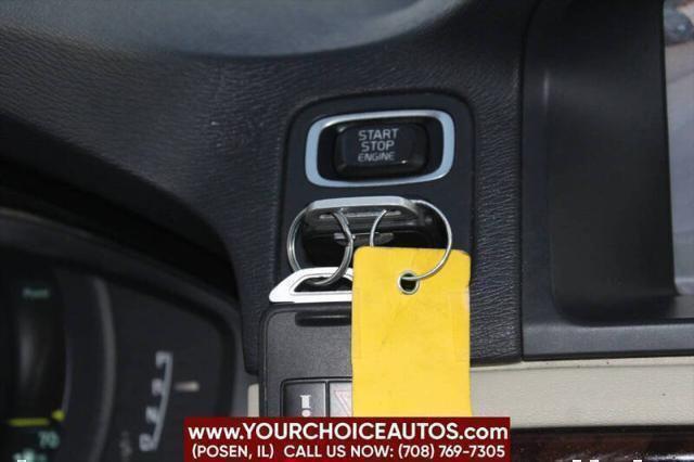 used 2015 Volvo XC70 car, priced at $13,999
