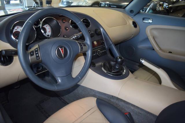 used 2006 Pontiac Solstice car, priced at $13,777