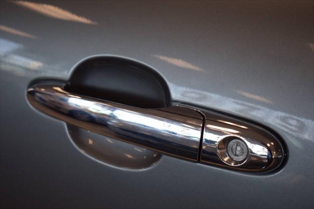 used 2006 Pontiac Solstice car, priced at $13,777