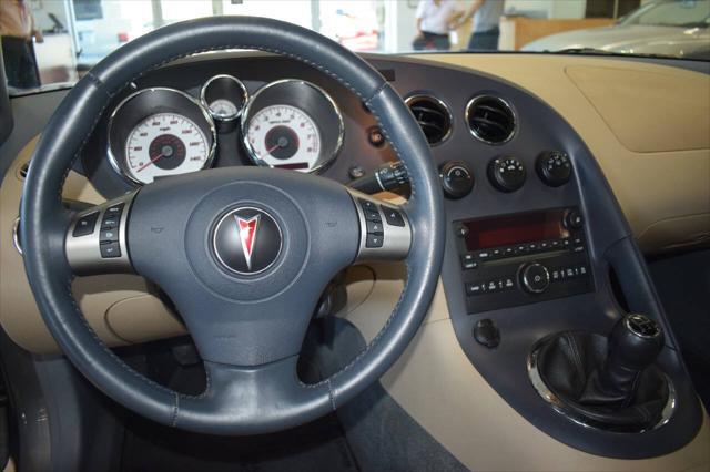 used 2006 Pontiac Solstice car, priced at $13,777