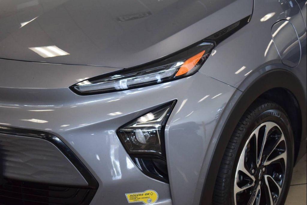 used 2022 Chevrolet Bolt EUV car, priced at $17,997