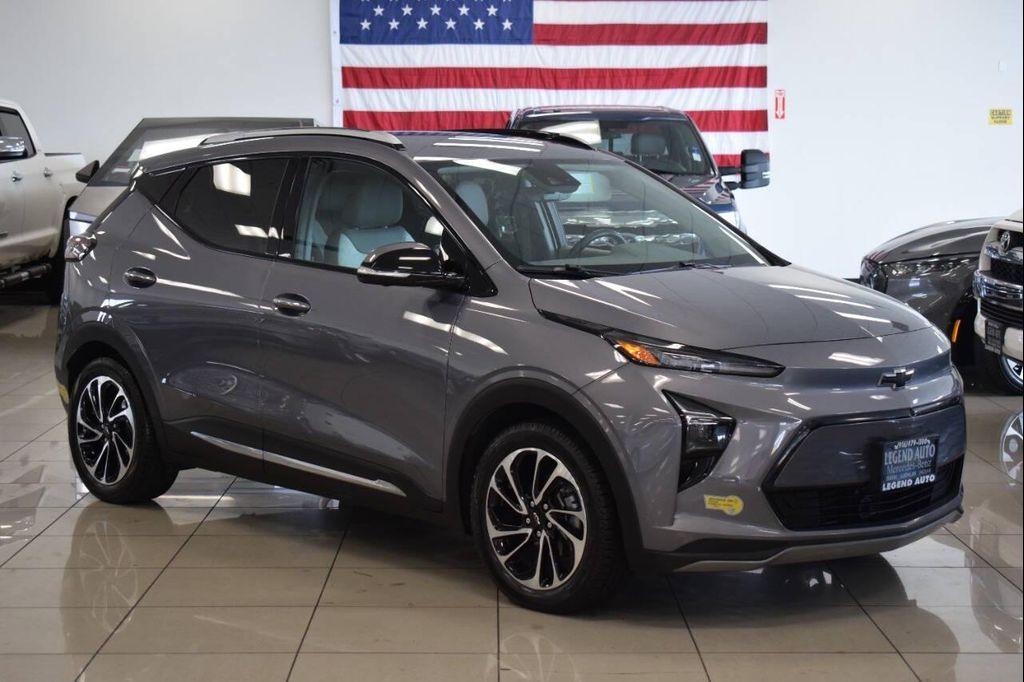 used 2022 Chevrolet Bolt EUV car, priced at $17,997
