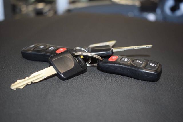 used 2006 Nissan 350Z car, priced at $15,777