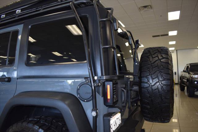 used 2015 Jeep Wrangler Unlimited car, priced at $28,777