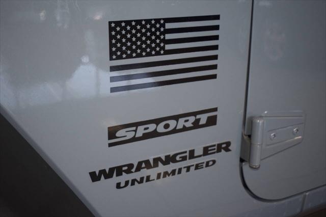 used 2015 Jeep Wrangler Unlimited car, priced at $28,777