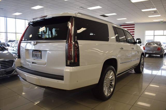 used 2019 Cadillac Escalade ESV car, priced at $30,777