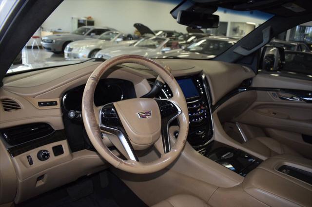 used 2019 Cadillac Escalade ESV car, priced at $30,777