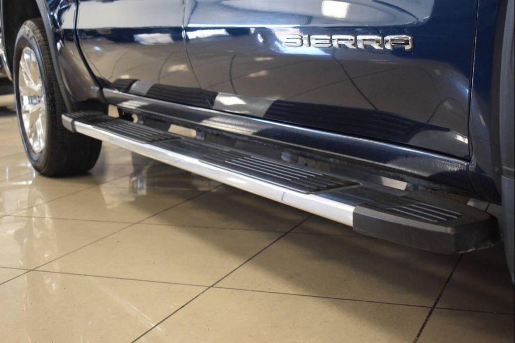 used 2022 GMC Sierra 1500 car, priced at $29,997