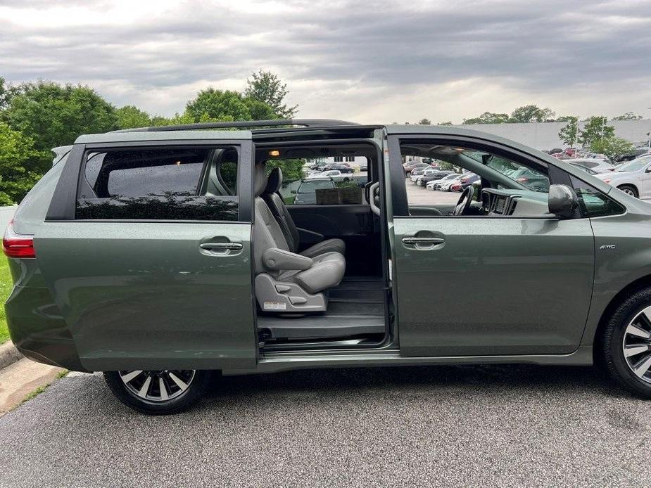 used 2020 Toyota Sienna car, priced at $33,200