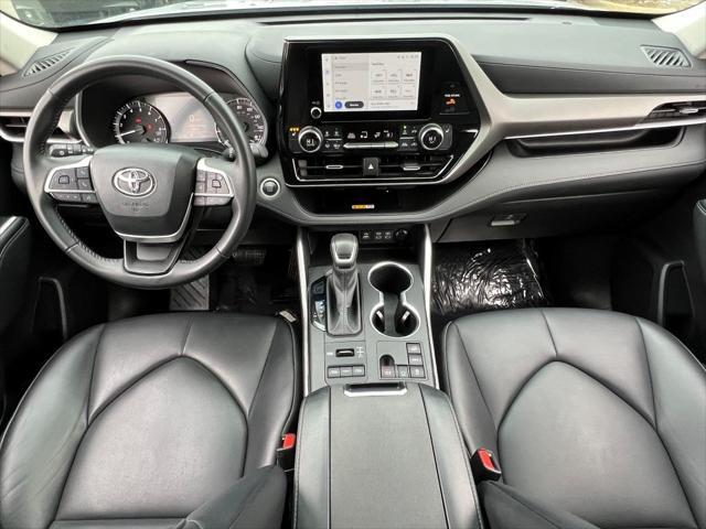 used 2024 Toyota Highlander car, priced at $42,000