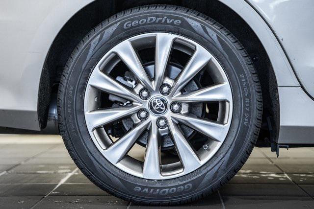 used 2017 Toyota Camry Hybrid car, priced at $16,500