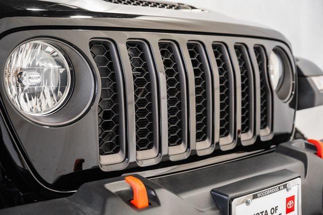 used 2022 Jeep Gladiator car, priced at $32,000