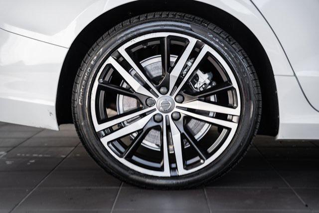 used 2022 Volvo S60 Recharge Plug-In Hybrid car, priced at $30,000