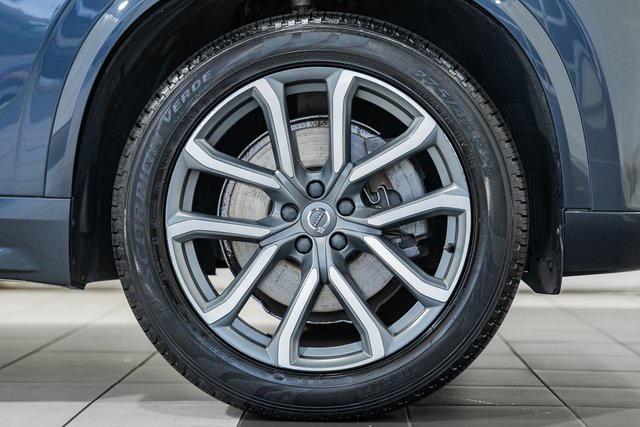 used 2019 Volvo XC90 car, priced at $18,000