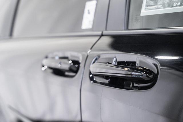 new 2025 Toyota Sienna car, priced at $51,625