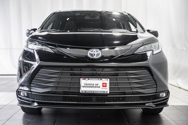 new 2025 Toyota Sienna car, priced at $51,625