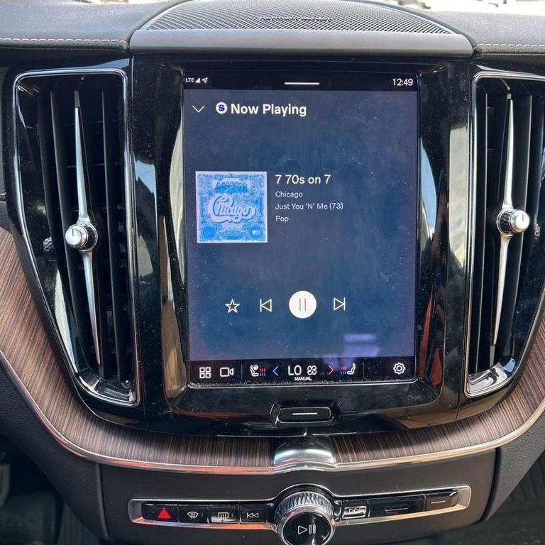 used 2022 Volvo XC60 car, priced at $34,500