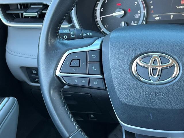 used 2022 Toyota Highlander car, priced at $34,000