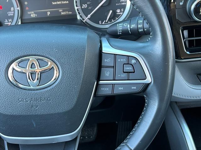 used 2022 Toyota Highlander car, priced at $34,000