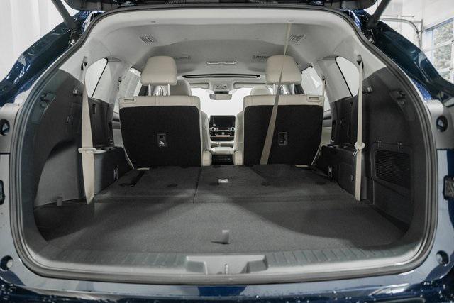 used 2024 Toyota Highlander car, priced at $43,500