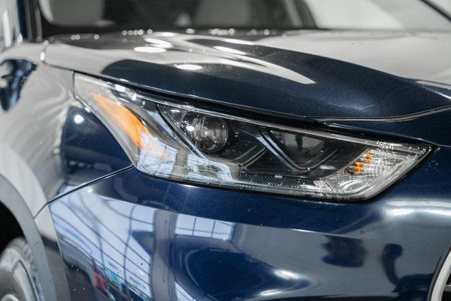 used 2024 Toyota Highlander car, priced at $43,500