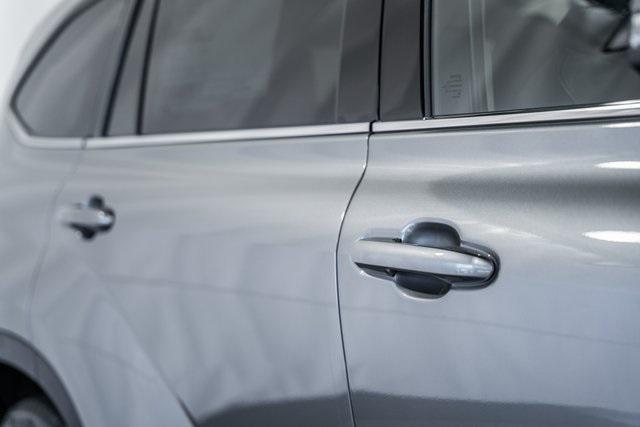 new 2025 Toyota Highlander Hybrid car, priced at $56,268