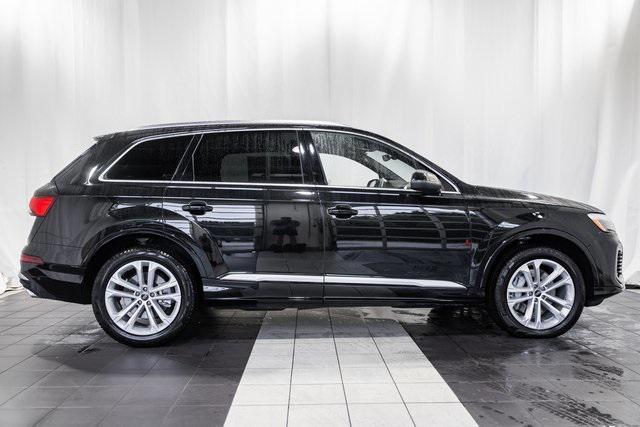 used 2025 Audi Q7 car, priced at $52,500