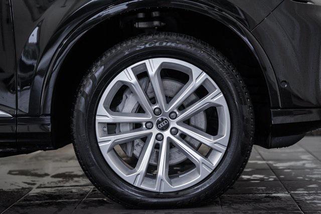 used 2025 Audi Q7 car, priced at $52,500