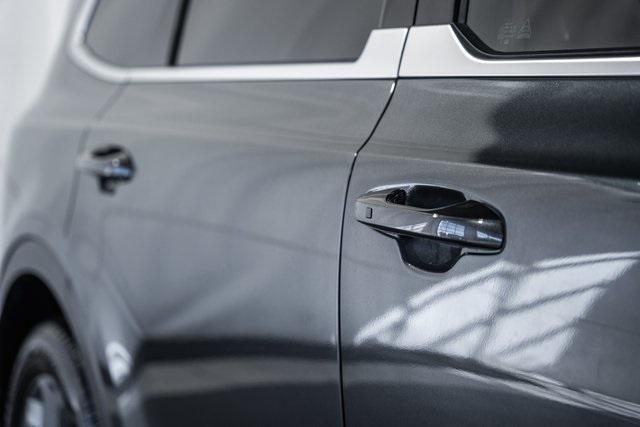 used 2024 Kia Telluride car, priced at $30,000