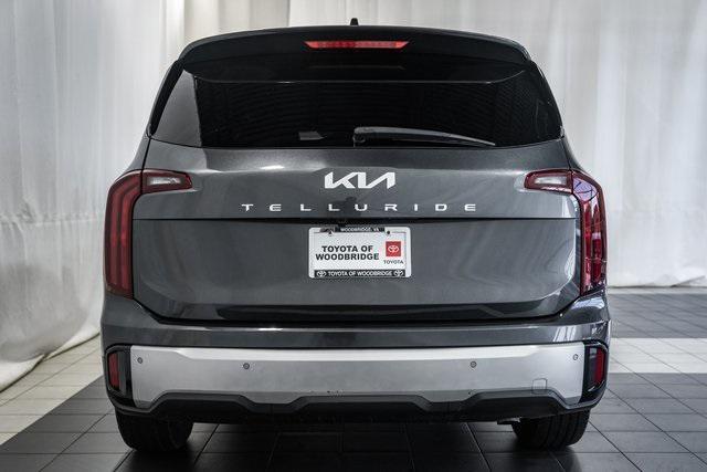 used 2024 Kia Telluride car, priced at $30,000
