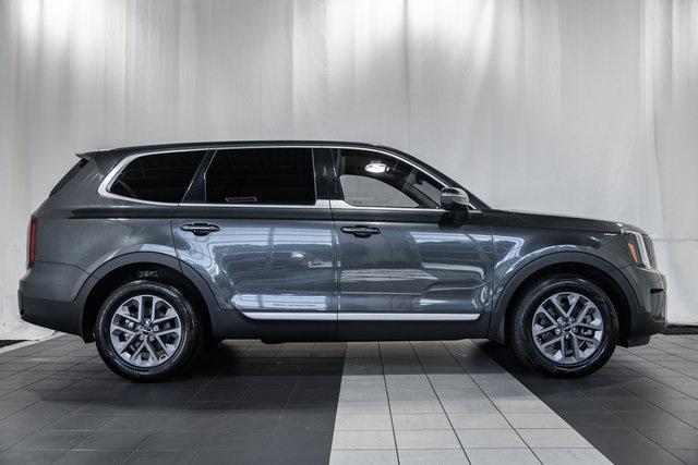 used 2024 Kia Telluride car, priced at $30,000