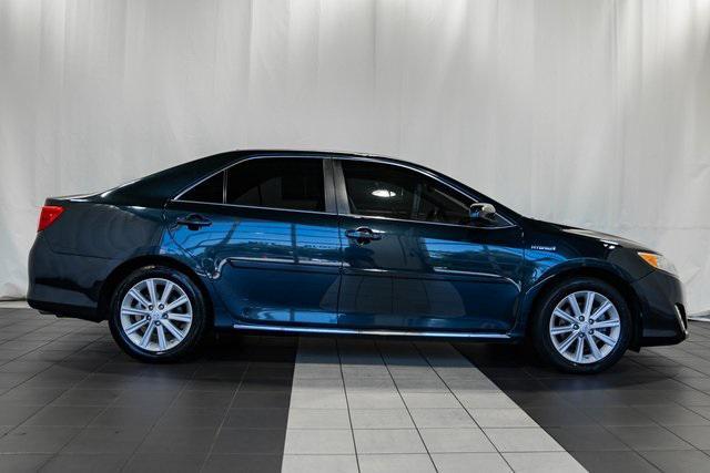 used 2014 Toyota Camry Hybrid car, priced at $14,500