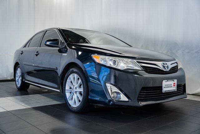 used 2014 Toyota Camry Hybrid car, priced at $14,500