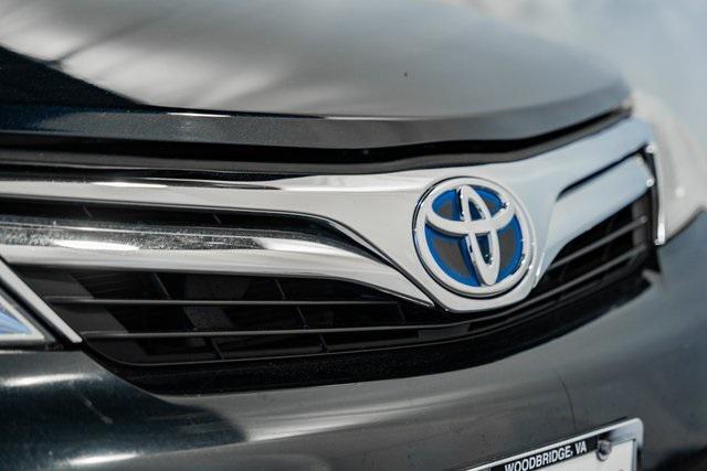 used 2014 Toyota Camry Hybrid car, priced at $14,500
