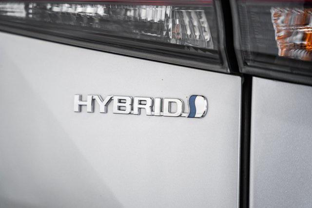 used 2023 Toyota Highlander Hybrid car, priced at $46,000