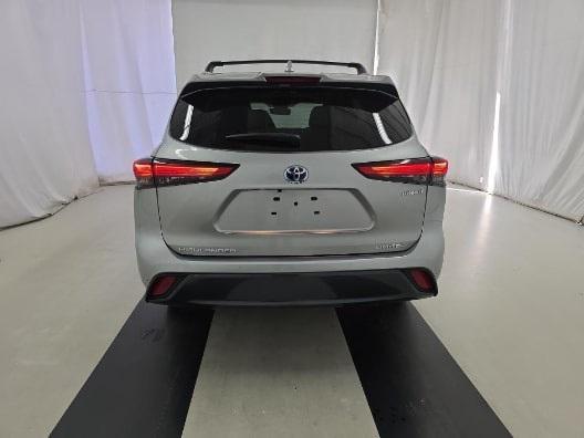used 2023 Toyota Highlander Hybrid car, priced at $46,500