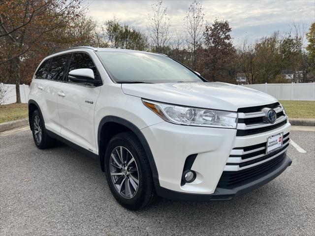 used 2019 Toyota Highlander Hybrid car, priced at $24,500