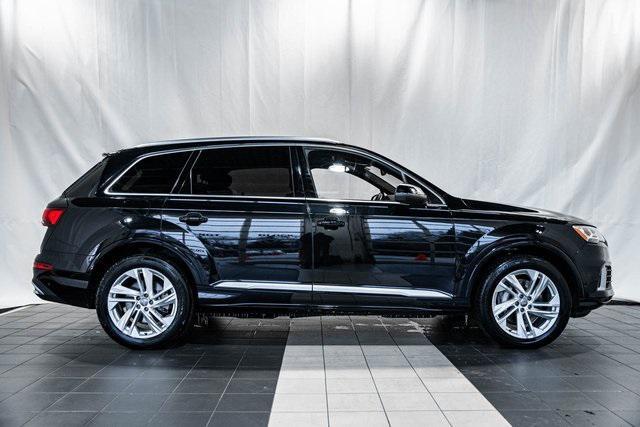 used 2021 Audi Q7 car, priced at $31,500