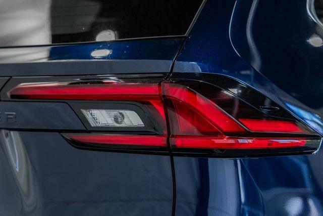 new 2025 Toyota Grand Highlander Hybrid car, priced at $64,298