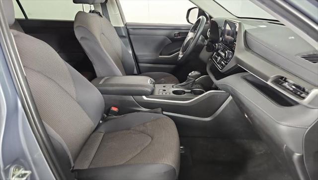 used 2023 Toyota Highlander Hybrid car, priced at $37,500