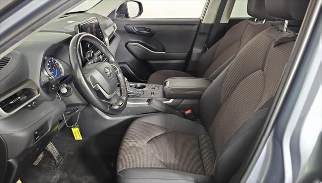 used 2023 Toyota Highlander Hybrid car, priced at $37,500