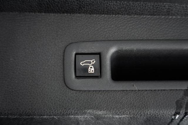 used 2022 Toyota Sienna car, priced at $33,000