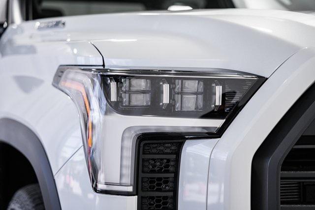 new 2025 Toyota Tundra Hybrid car, priced at $61,694