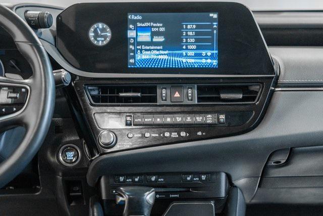 used 2022 Lexus ES 350 car, priced at $33,000