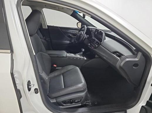 used 2022 Lexus ES 350 car, priced at $33,500