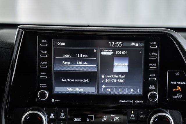 used 2022 Toyota Highlander car, priced at $32,000