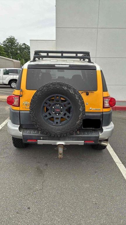 used 2007 Toyota FJ Cruiser car, priced at $11,500