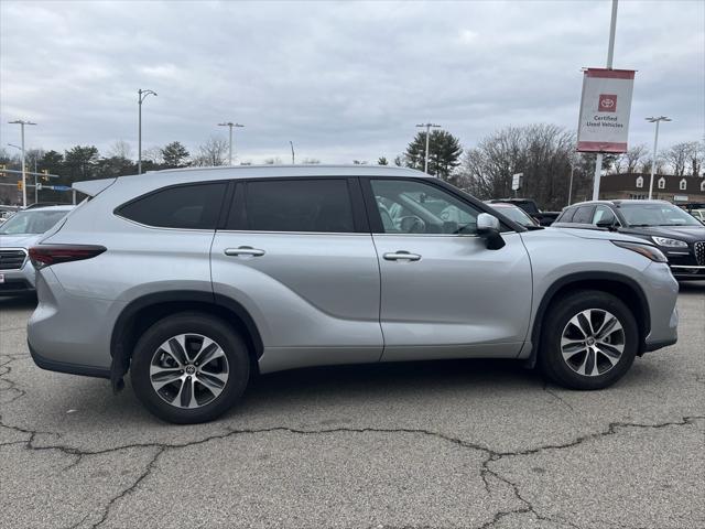 used 2024 Toyota Highlander car, priced at $42,000